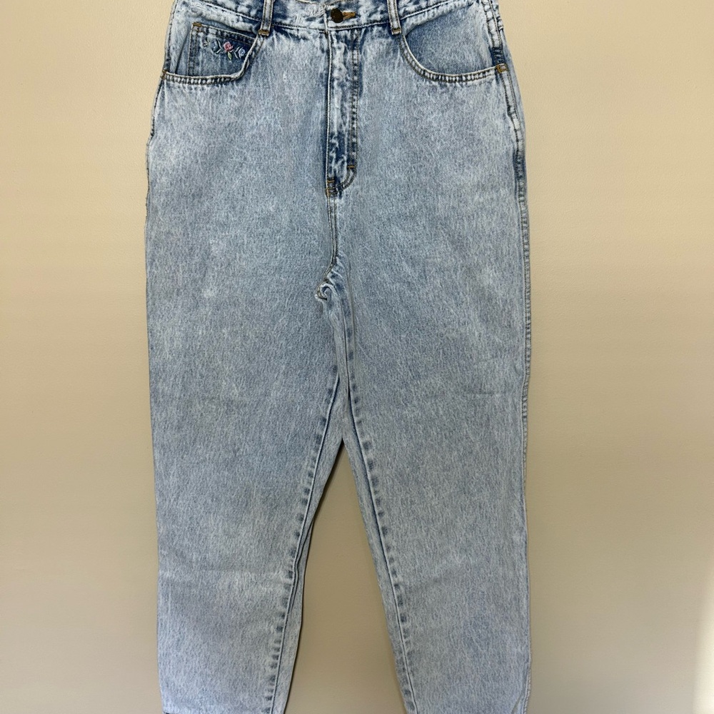 Stylish Light Blue Boyfriend Jeans